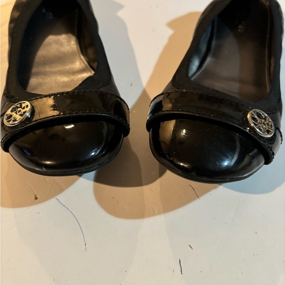 COACH Black Leather & Patent Chelsea Flat SHOES 7.5 - Picture 5 of 12